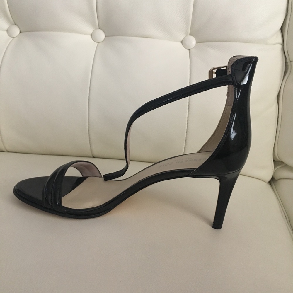Kenneth Cole Black Heels Size 10